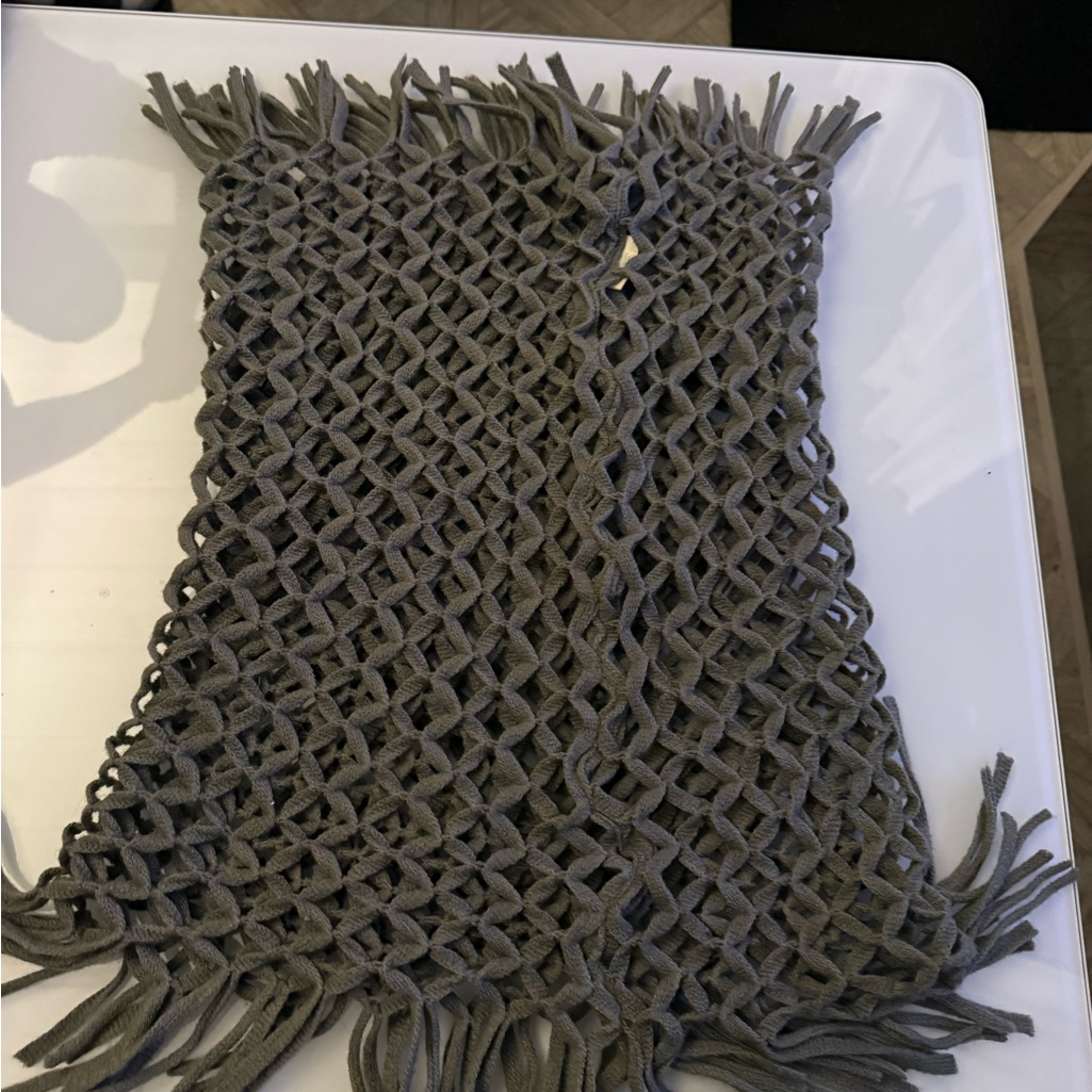 2 Chic Gray Knotted Fringe Scarf